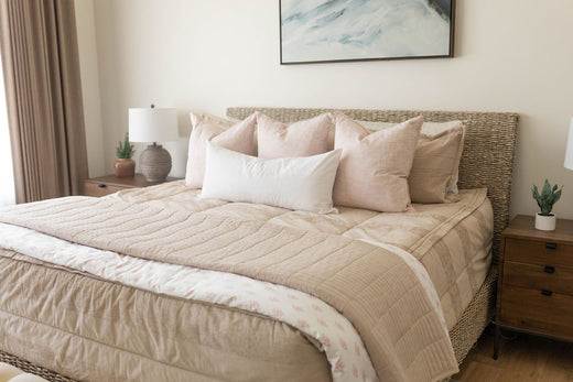 
      A bed made with Bed-dys zipper bedding.
    